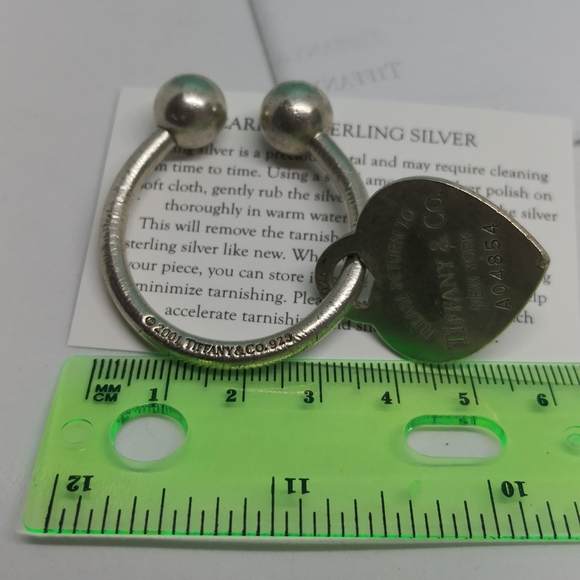 Tiffany & CO Sterling Sterling Silver Horseshoe 🗝️ Key Ring chain ❤️ Gift 🎁 - Picture 5 of 6